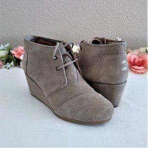 Toms Lace Up Desert Wedge Bootie